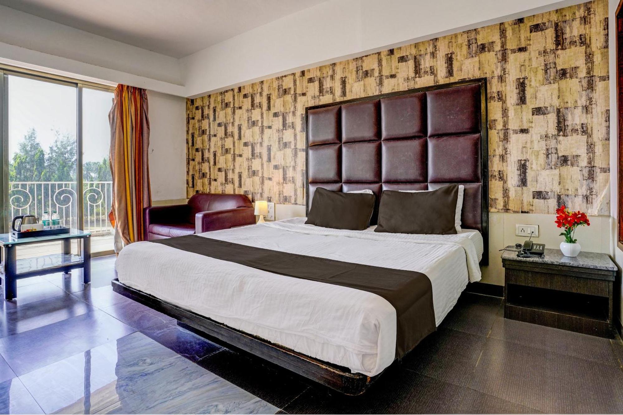 Collection O Martins Inn Arnalapada ภายนอก รูปภาพ