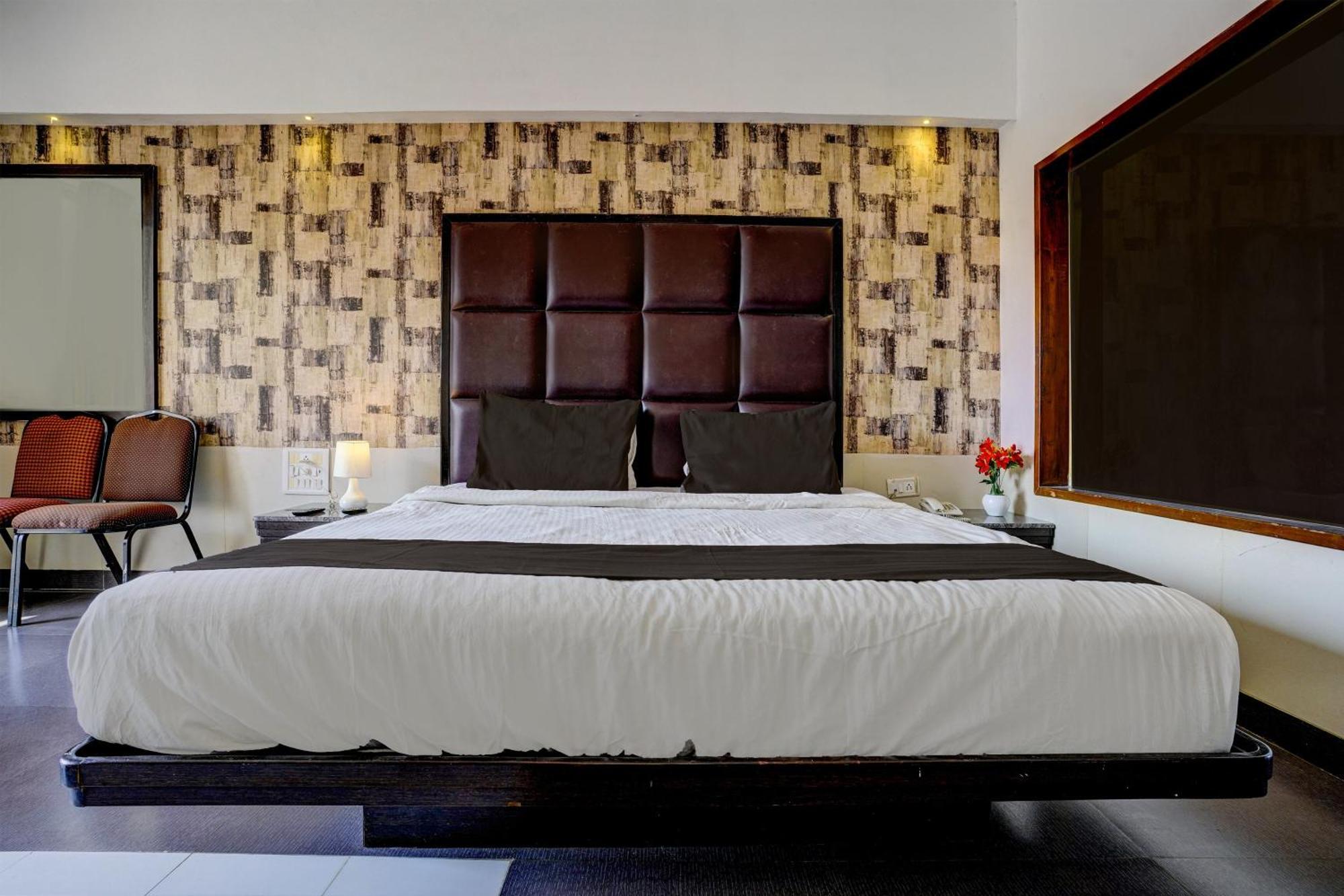 Collection O Martins Inn Arnalapada ภายนอก รูปภาพ